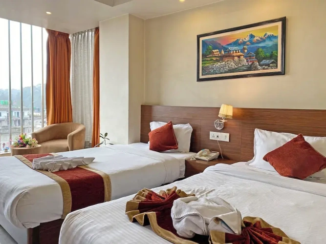 Deluxe Twin room with land view