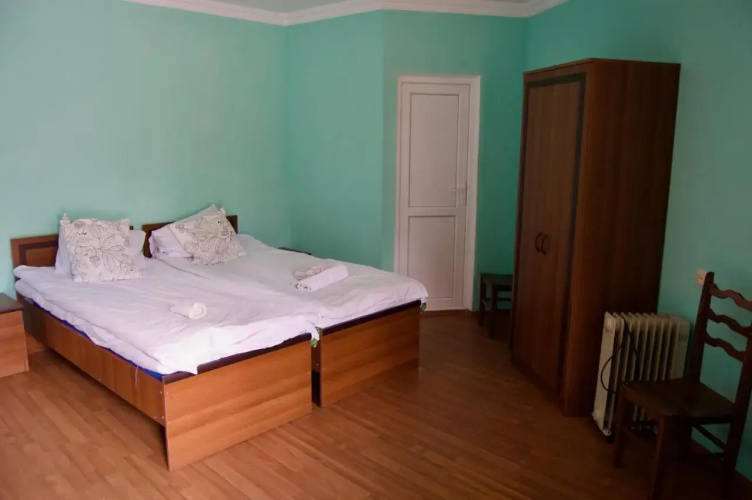 Guest House Tirebi