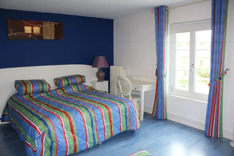 2 Bedrooms Cottage