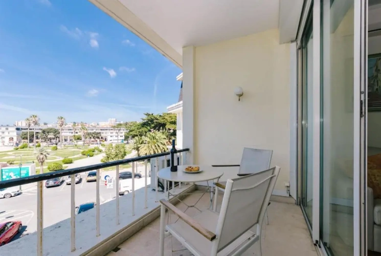 Studio with balcony