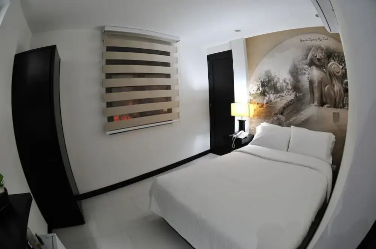 Hotel Puerta de San Antonio
