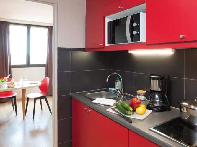 1 Bedroom Apartment