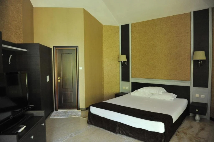 Hotel Edia