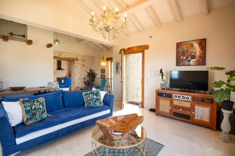 Bee Tree Villa in Corfu