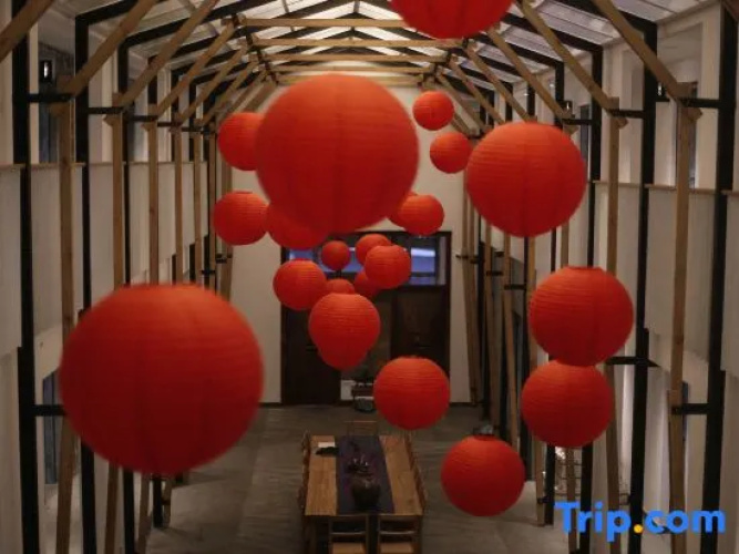 Tingshan Hostel