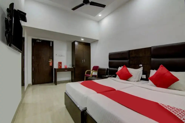 Sai International by OYO Rooms