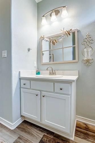 2 Bedrooms Cottage