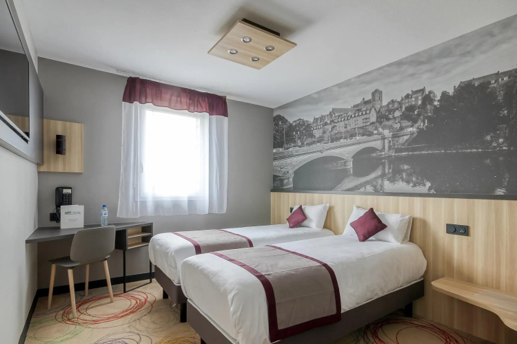 Brit Hotel Le Cottage