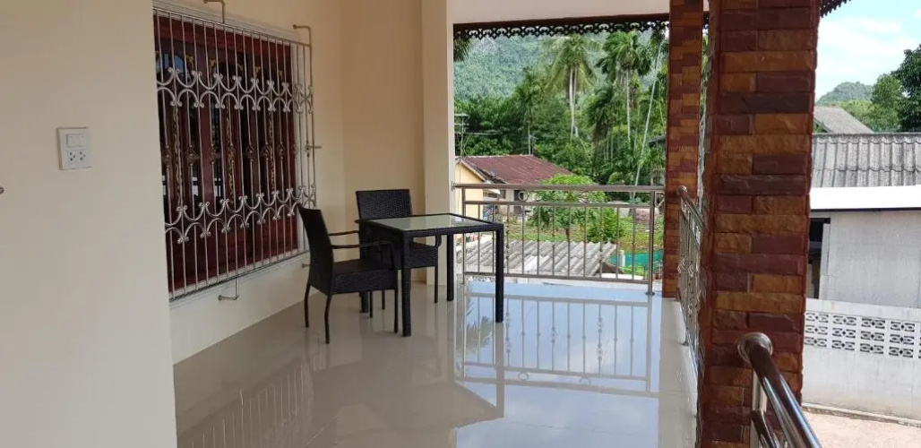 Khwahol Guesthouse
