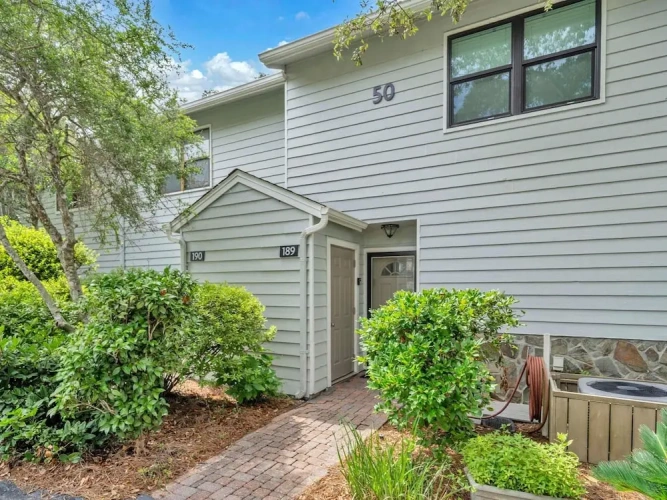 Double Cottage