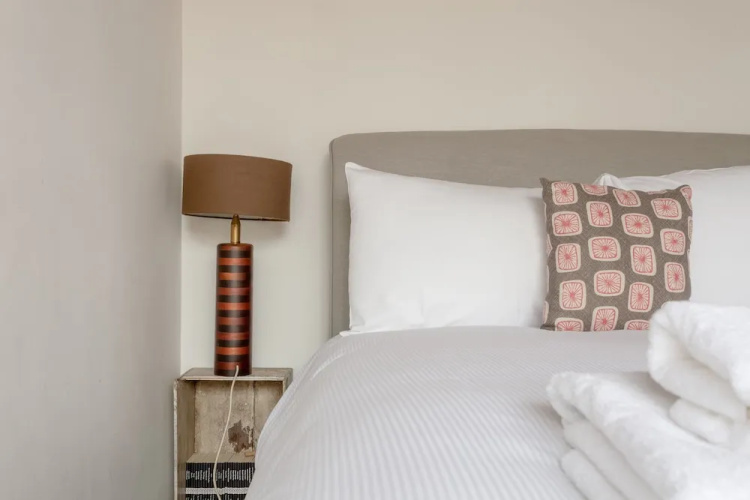 Stylish 2 Bedroom Flat in Southwark