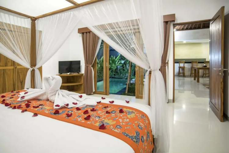Sandi Agung Villa Bidadari