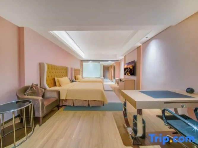 Deluxe Twin room with river view
