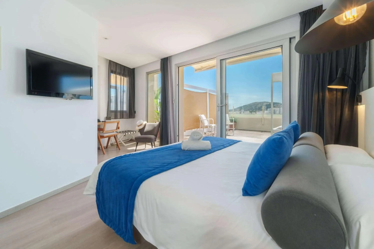 Mar Calma Hotel