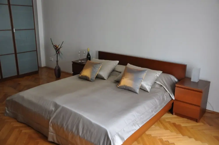 2 Bedrooms Deluxe Apartment with balcony and with city view