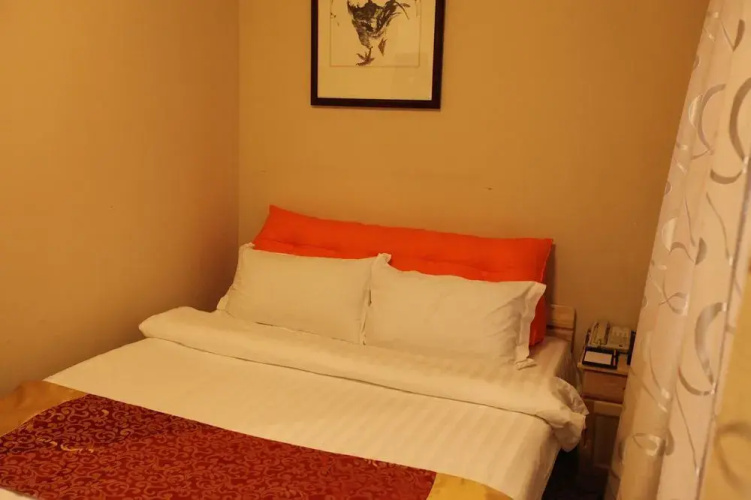 Central Business Hotel