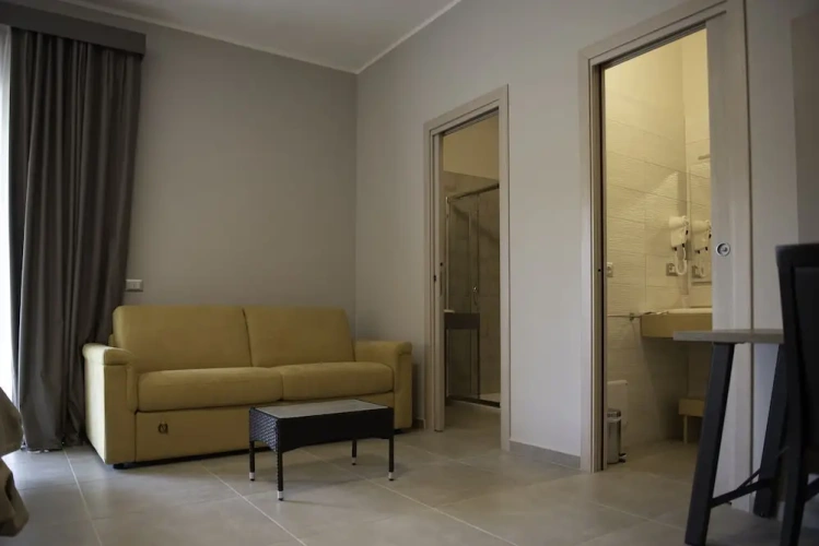 Standard Family room
