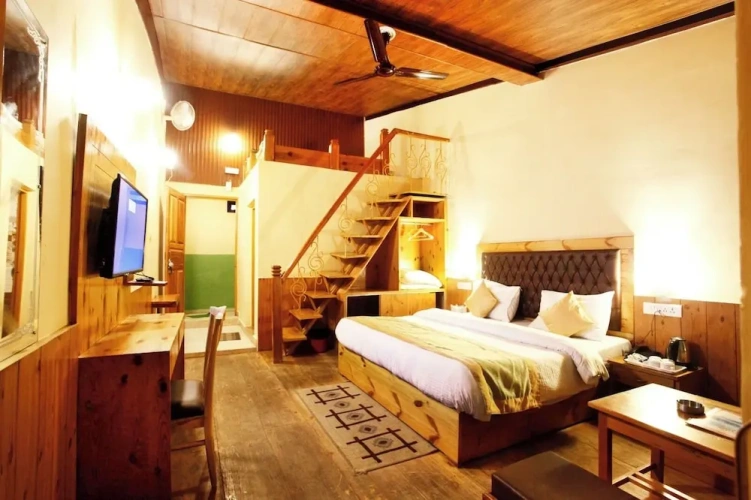 Standard Double Family room