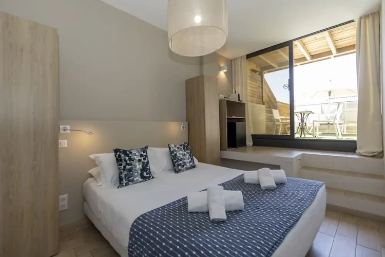 Comfort Double room with partial sea view