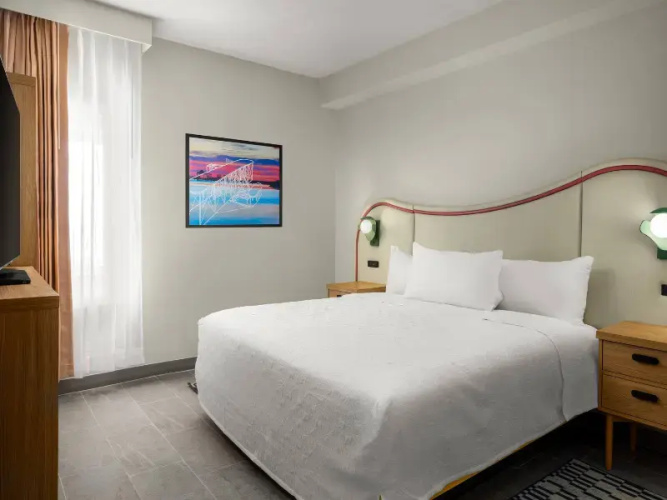 1 Bedroom Double Suite with balcony