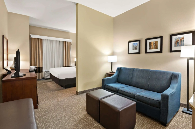 Double Suite