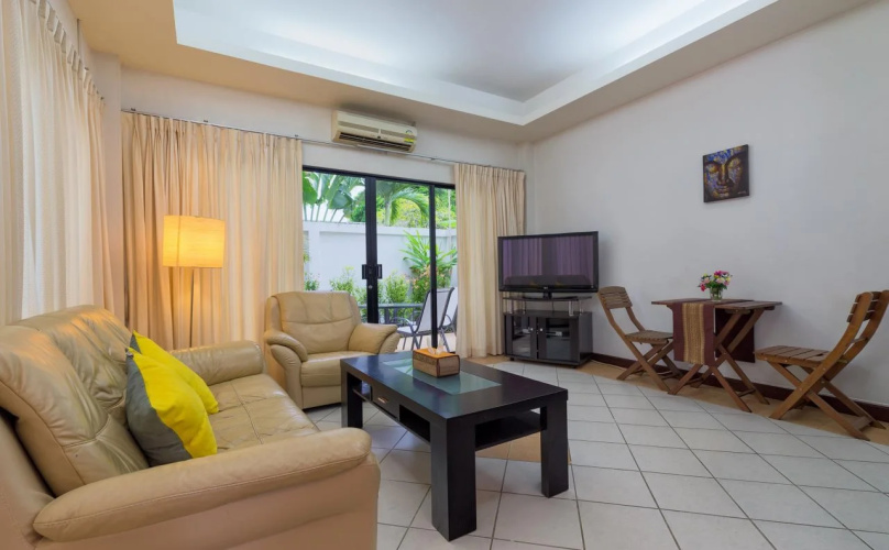 Kata Pool Apartments