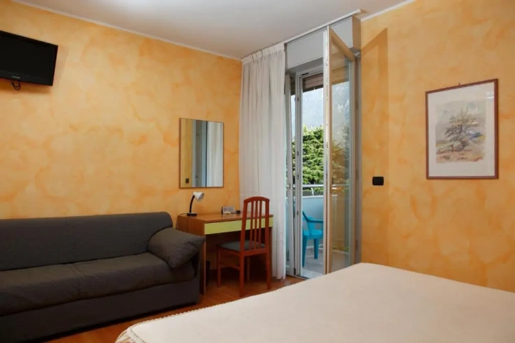 Standard Double room with balcony