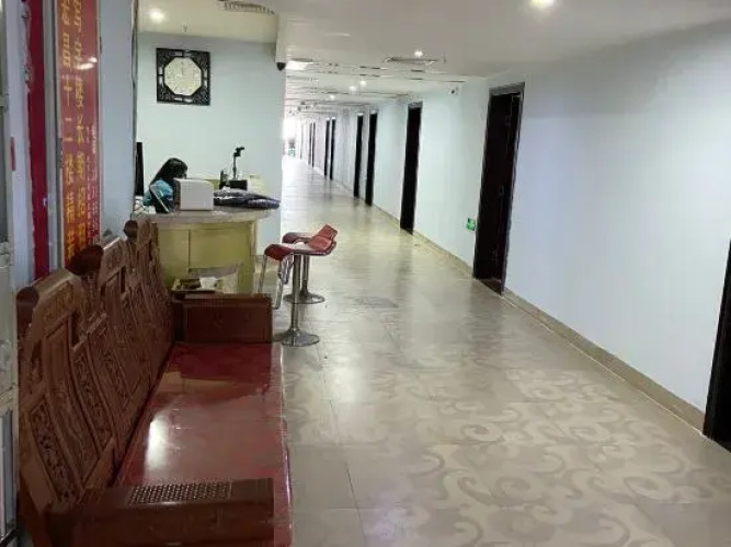 Longyan Hongchang Hotel