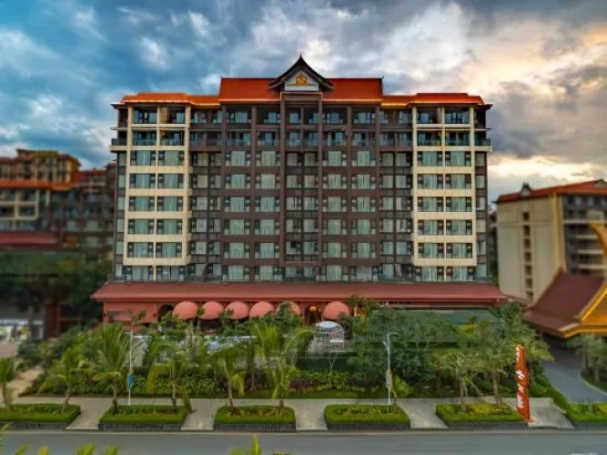 Wanda YI, Suite Xishuangbanna