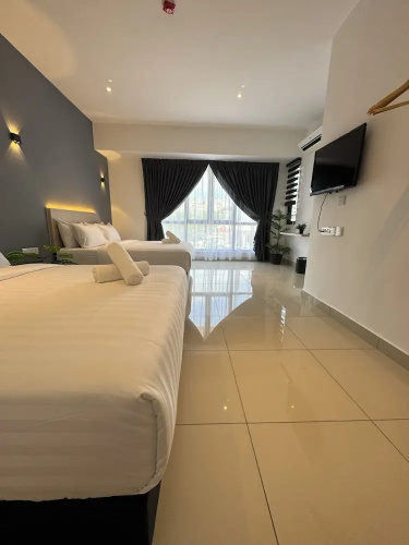 Maca Hotel by Sky Hive