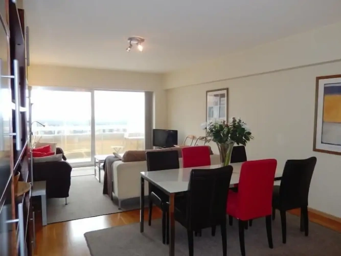 3 Bedrooms Apartment