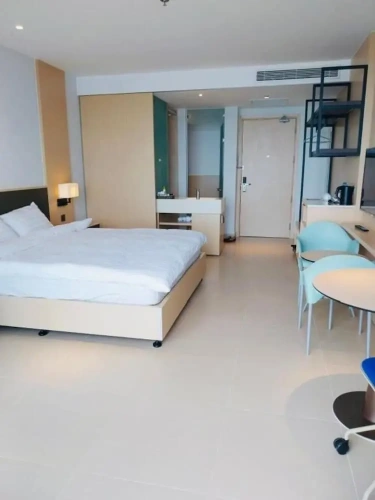 1 Bedroom Standard Double room with balcony and with garden view