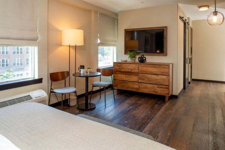 1 Bedroom Double Suite