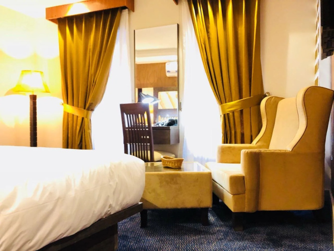 Hunain Hotel