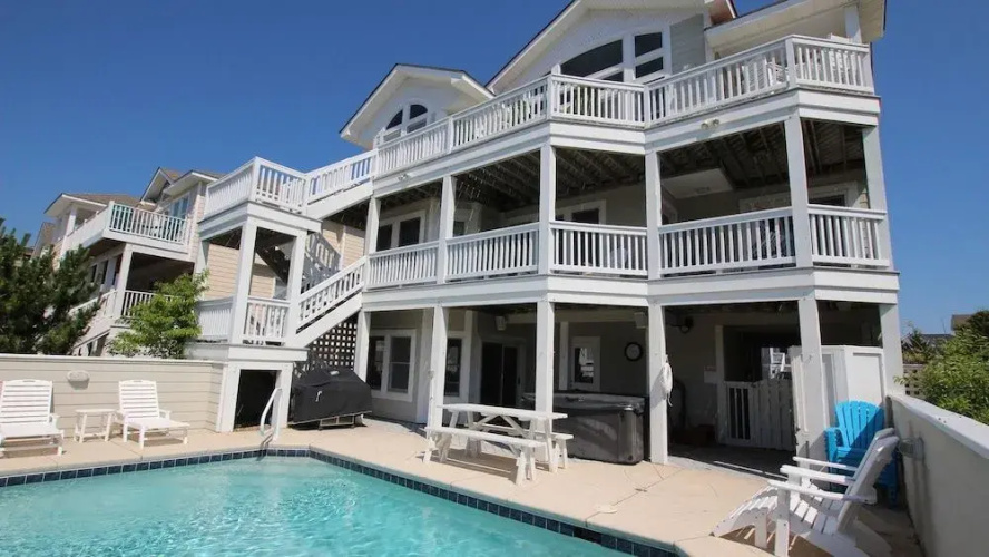 Wave Rider - 6 Br Home