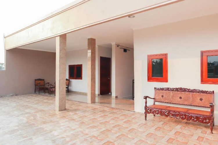 Hotel O Axl Residence