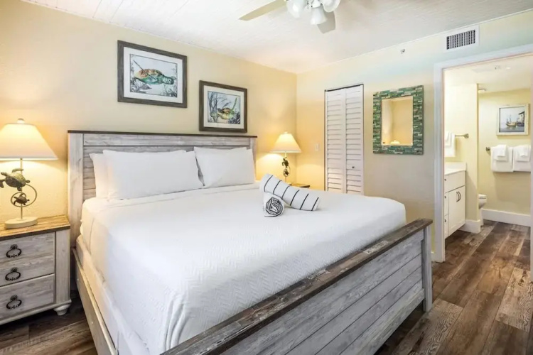 St Martin Suite Beautifully Updated Pool View