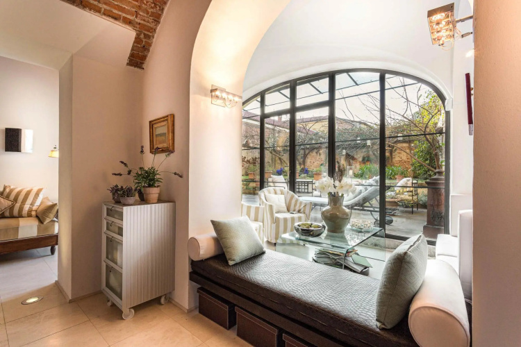 Casa Regula in Lucca