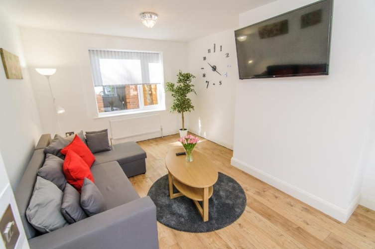 3 Bedrooms Cottage