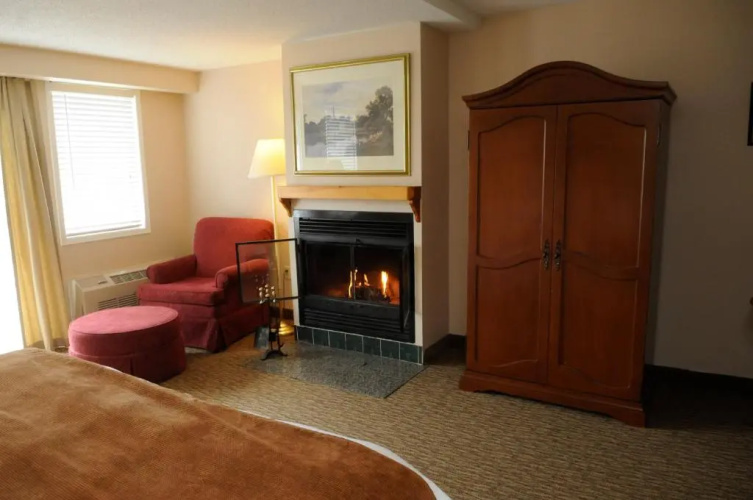 Sherwood Inn