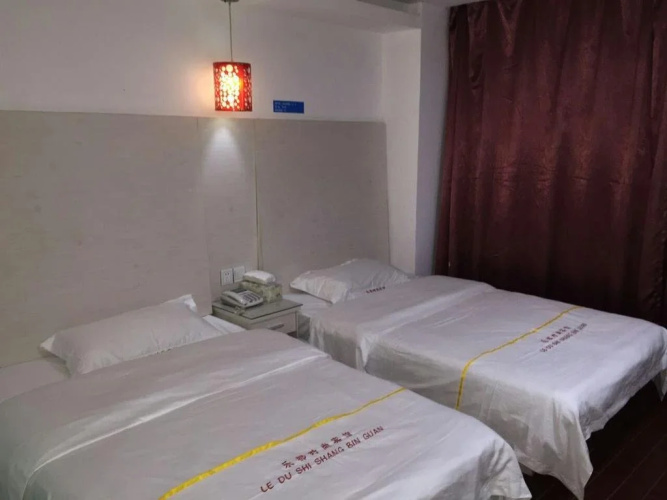 Le Du Hotel