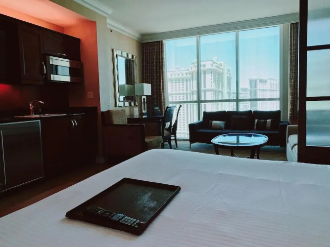 MGM Signature by Christopher Realty