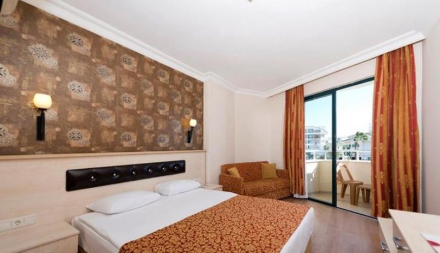 Superior Double room with balcony