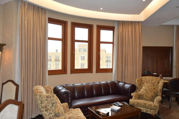 Etoile Suites Boutique Hotel Down Town