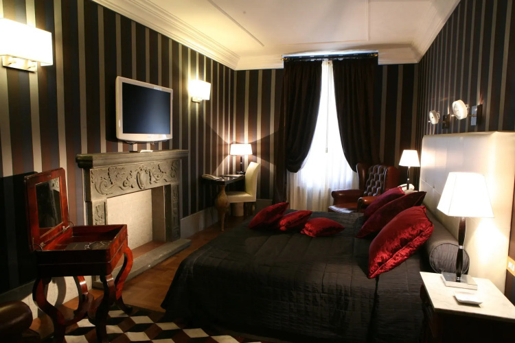 The Inn at the Spanish Steps Exclusive Collection - Roberto Di Rienzo