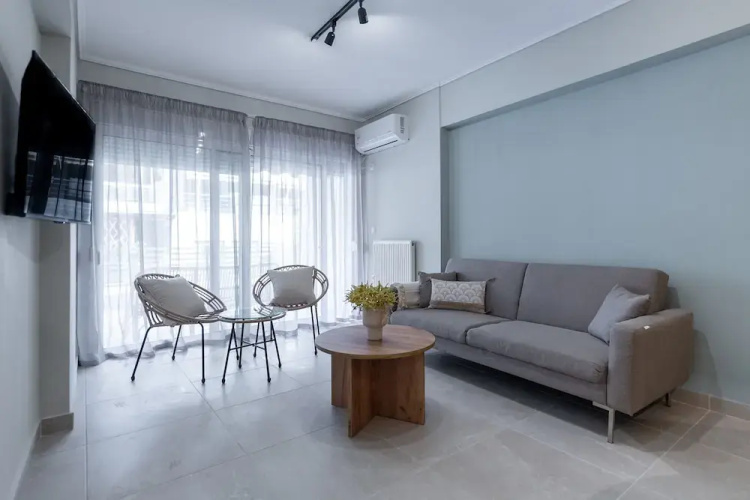Phaedrus Living Luxury Flat Ampelokipoi