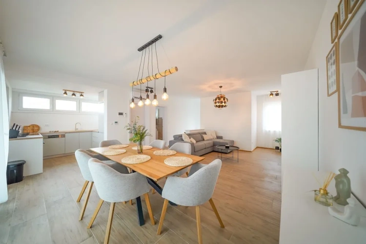 1 Bedroom Apartment with view