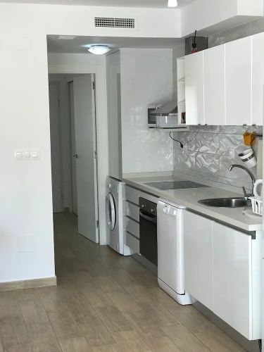 3 Bedrooms Apartment