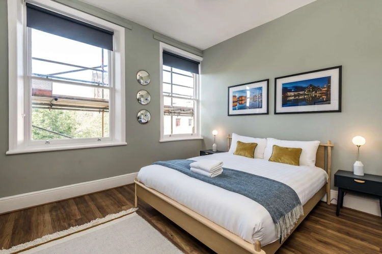 Host Stay Catharine Quarters