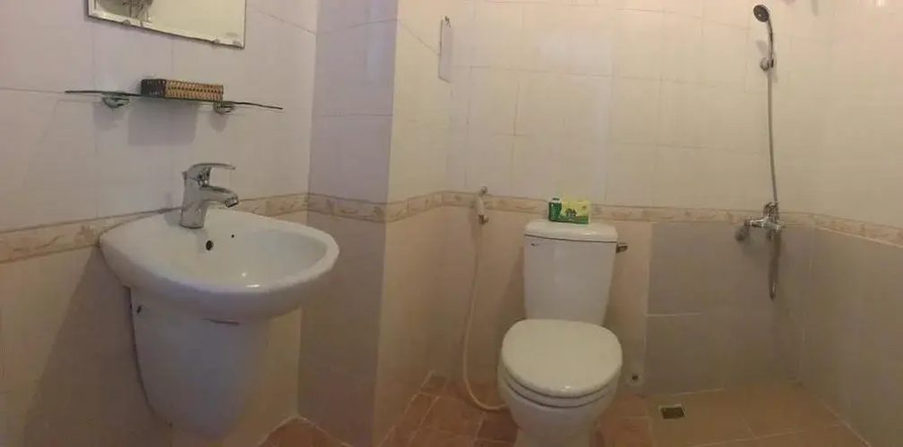 Hoa Binh Hotel